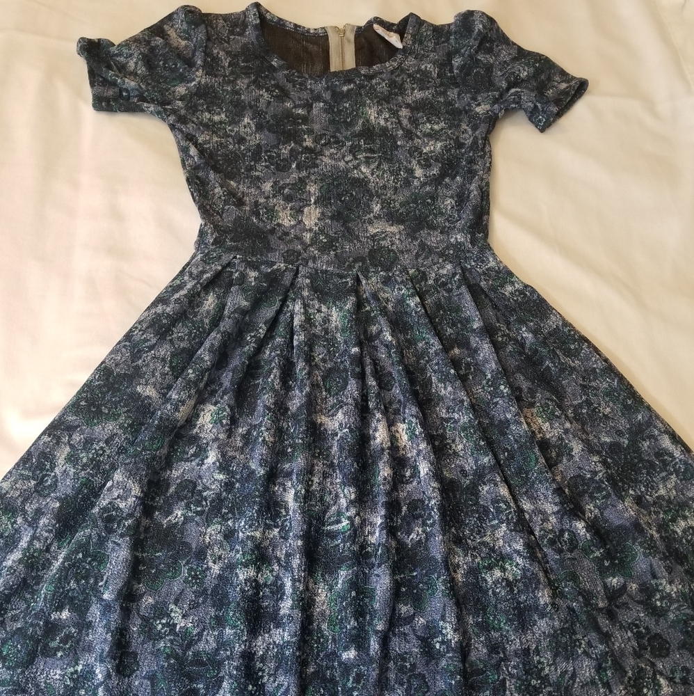 LuLaRoe Amelia